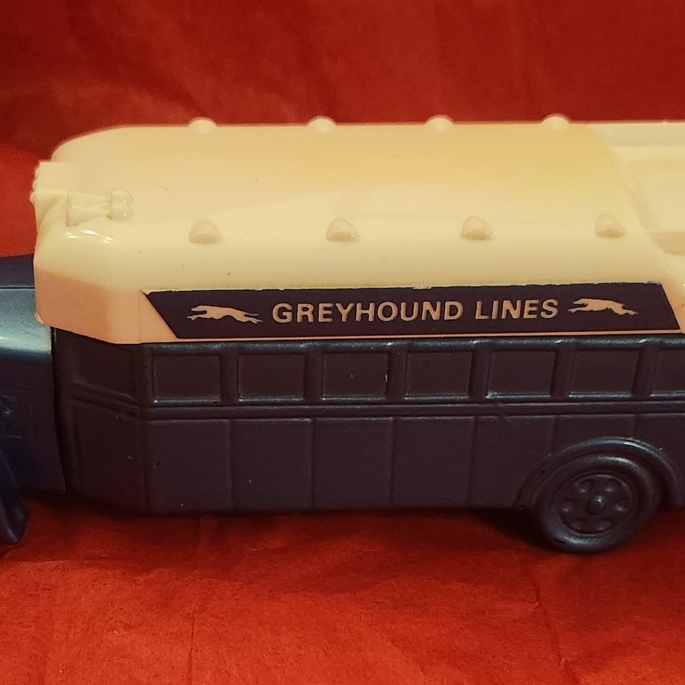 Vintage Avon 31 Greyhound bus bottle